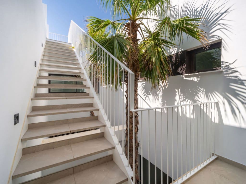 2 soveværelse Penthouse til salg i Marbella med swimmingpool garage - € 1.500.000 (Ref: 9171182)