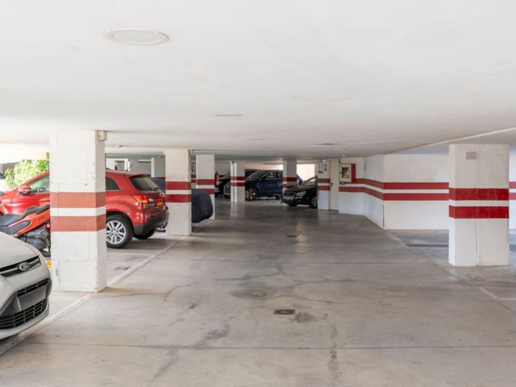 3 Zimmer Apartment zu verkaufen in Fuengirola mit Pool - 499.000 € (Ref: 9176232)