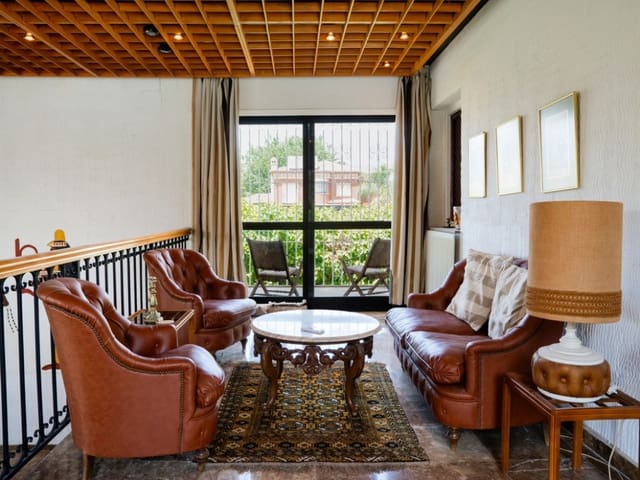 3 slaapkamer Villa te koop in San Pedro de Alcantara, Marbella met zwembad - € 1.095.000 (Ref: 9176233)