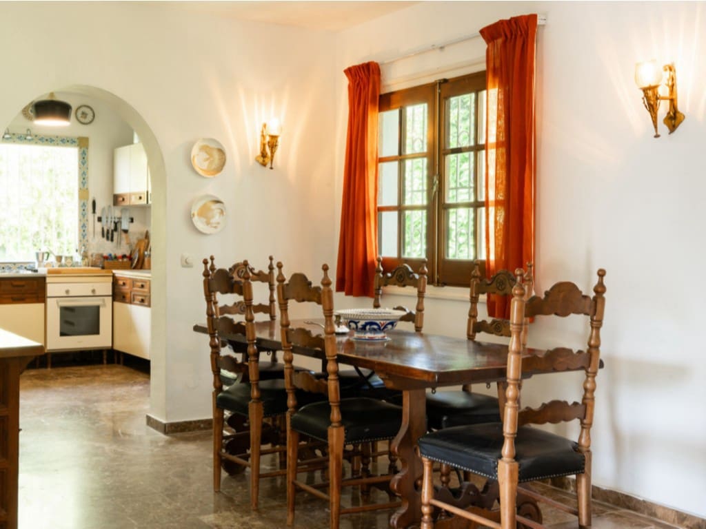 3 soveværelse Villa til salg i San Pedro de Alcantara med swimmingpool - € 1.095.000 (Ref: 9176233)