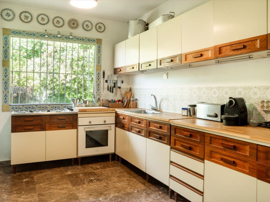 3 soveværelse Villa til salg i San Pedro de Alcantara med swimmingpool - € 1.095.000 (Ref: 9176233)