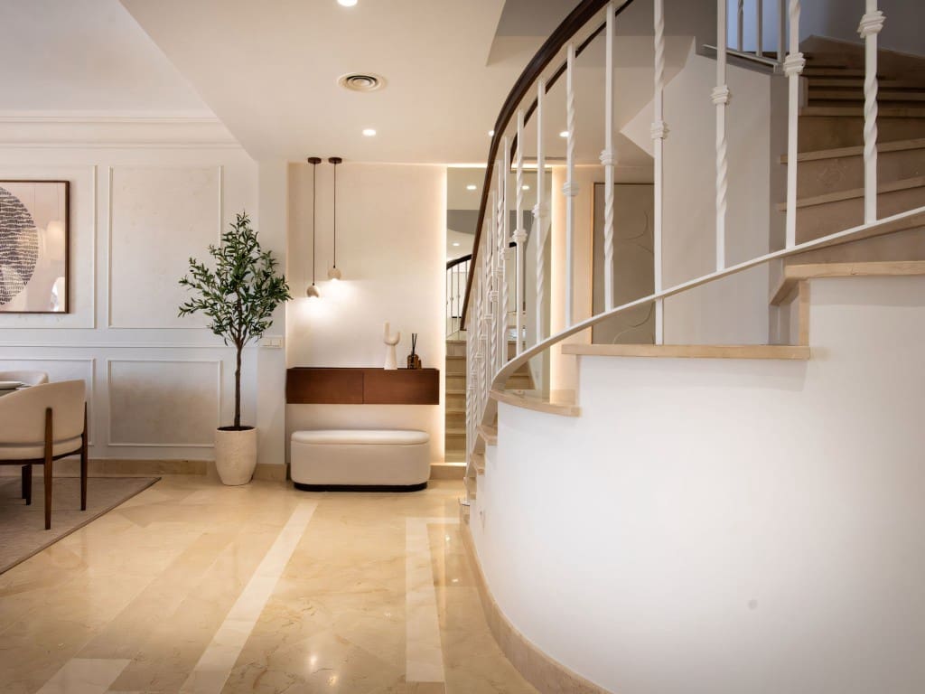 3 Zimmer Penthouse zu verkaufen in Nueva Andalucia mit Pool - 1.795.000 € (Ref: 9177236)