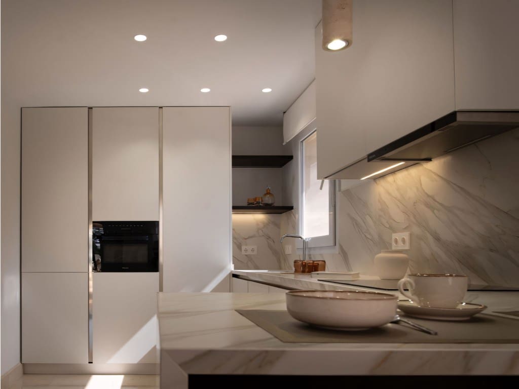 3 Zimmer Penthouse zu verkaufen in Nueva Andalucia mit Pool - 1.795.000 € (Ref: 9177236)