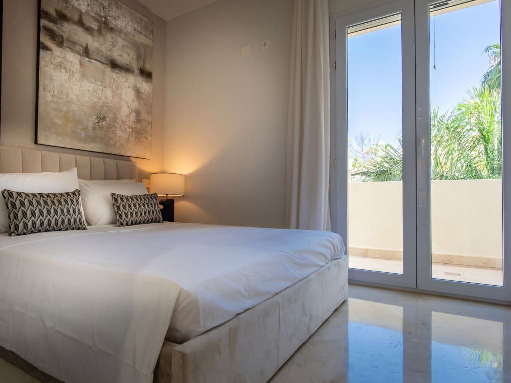 3 Zimmer Penthouse zu verkaufen in Nueva Andalucia mit Pool - 1.795.000 € (Ref: 9177236)