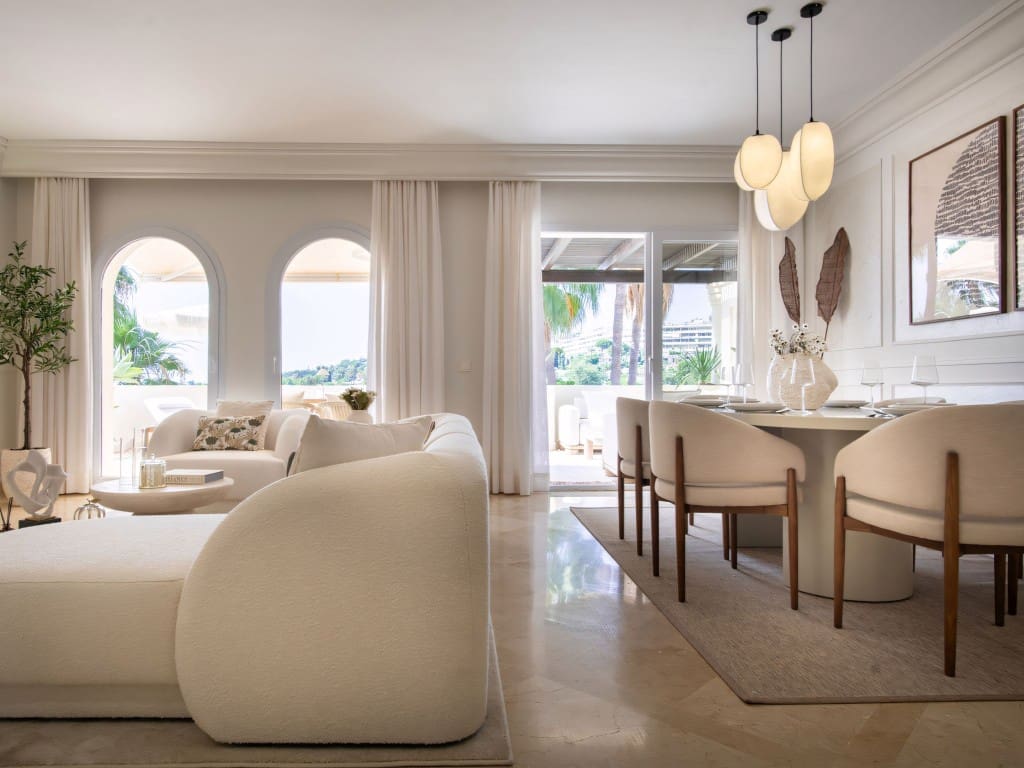 3 Zimmer Penthouse zu verkaufen in Nueva Andalucia mit Pool - 1.795.000 € (Ref: 9177236)