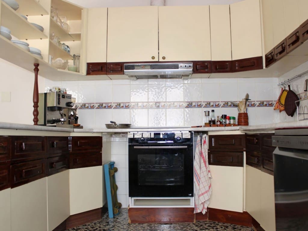 4 soveværelse Villa til salg i Coin med swimmingpool garage - € 550.000 (Ref: 9177237)