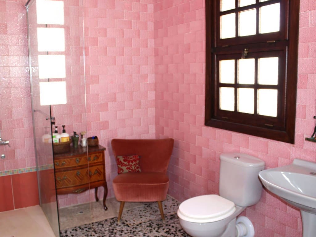 4 soveværelse Villa til salg i Coin med swimmingpool garage - € 550.000 (Ref: 9177237)