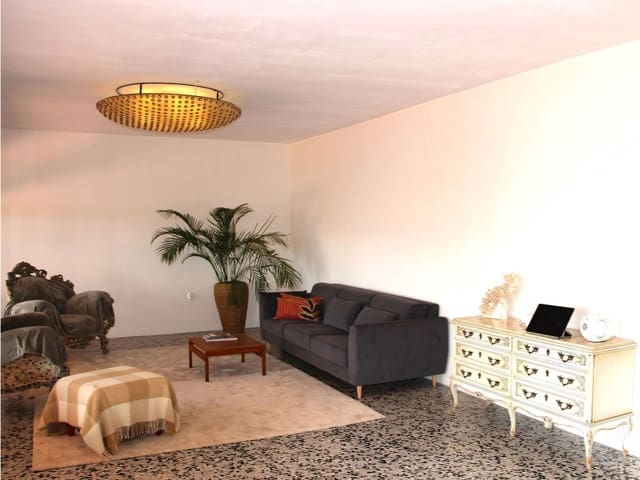 4 slaapkamer Villa te koop in Coín met zwembad garage - € 550.000 (Ref: 9177237)