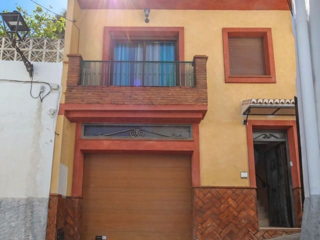 4 makuuhuone Omakotitalo myytävänä paikassa Alozaina mukana 
autotalli - 197 000 € (Ref: 9178071)