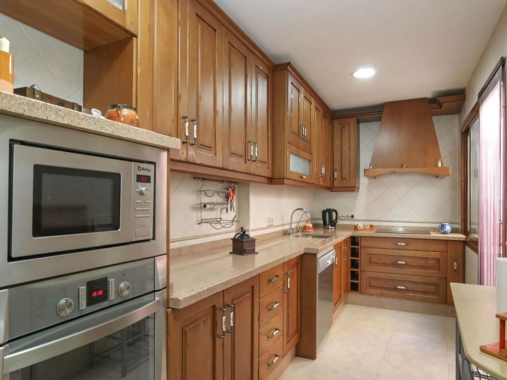 4 soveværelse Byhus til salg i Alozaina med garage - € 197.000 (Ref: 9178071)