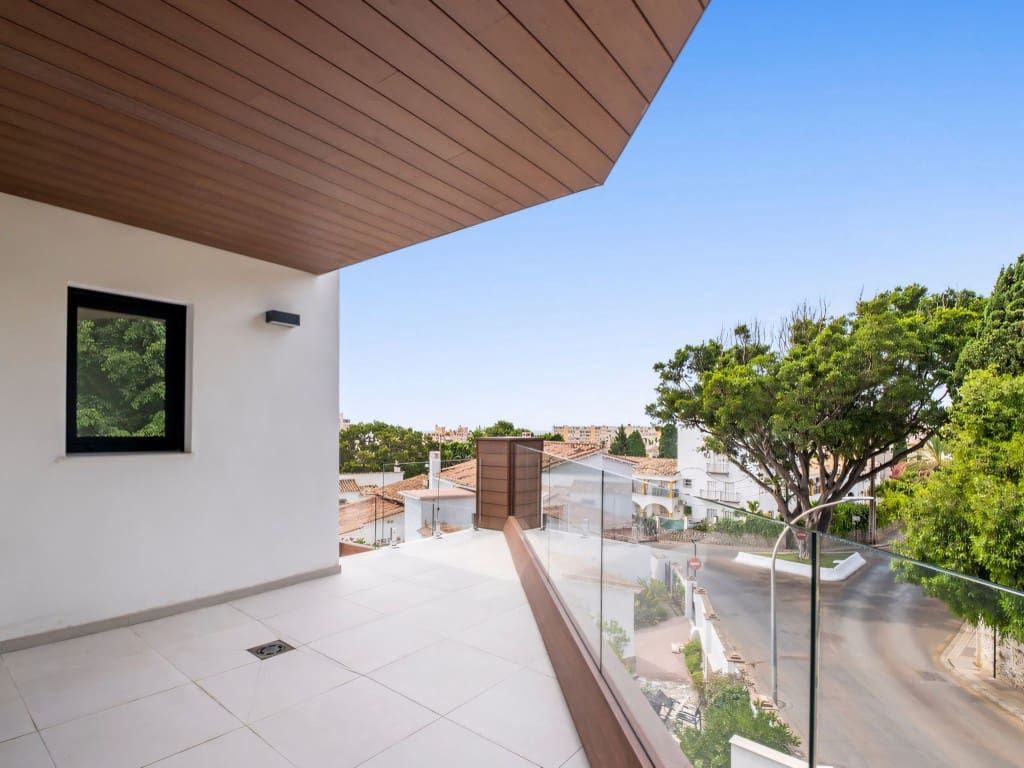 2 slaapkamer Appartement te koop in Benalmadena met zwembad - € 578.000 (Ref: 9180835)