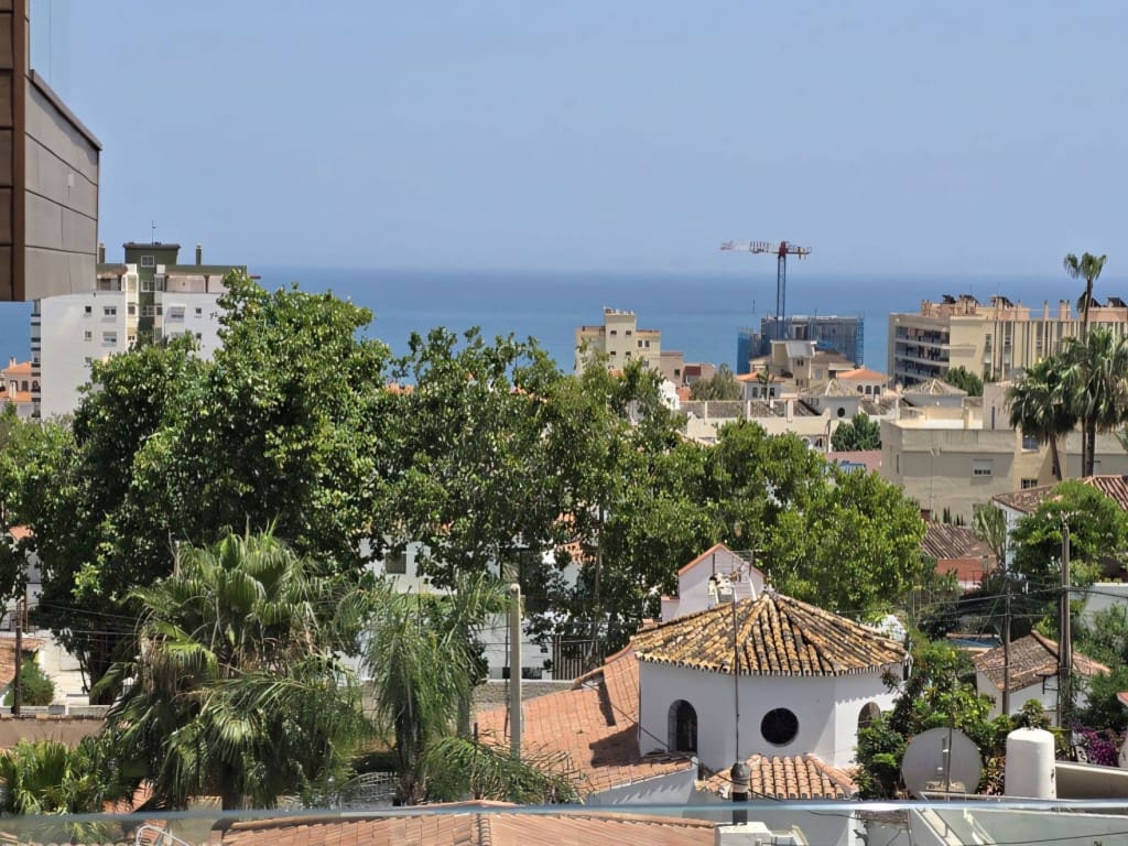 2 slaapkamer Appartement te koop in Benalmadena met zwembad - € 578.000 (Ref: 9180835)