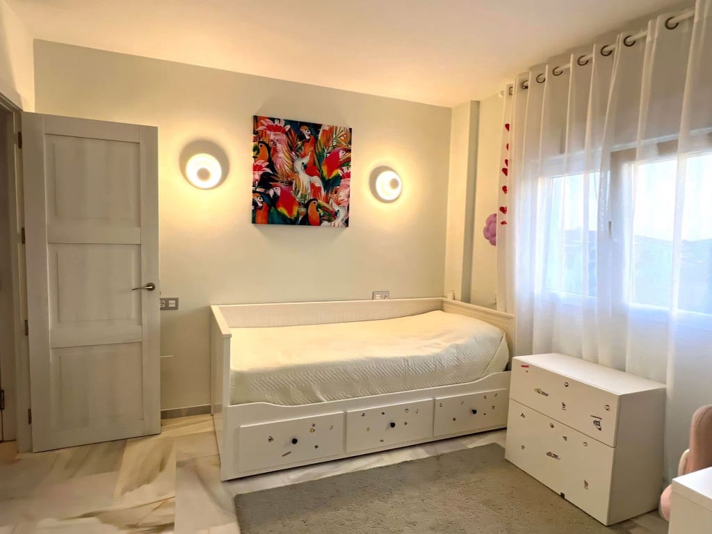 Apartamento de 2 habitaciones en Riviera del Sol en venta con piscina - 349.000 € (Ref: 9183335)