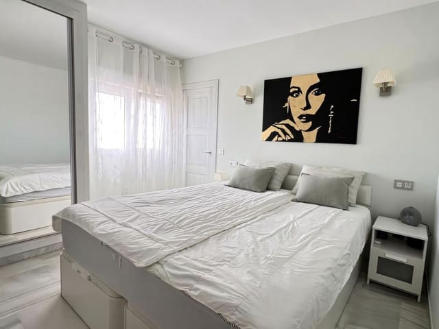 Apartamento de 2 habitaciones en Riviera del Sol, Mijas en venta con piscina - 349.000 € (Ref: 9183335)