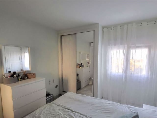 Apartamento de 2 habitaciones en Riviera del Sol, Mijas en venta con piscina - 349.000 € (Ref: 9183335)
