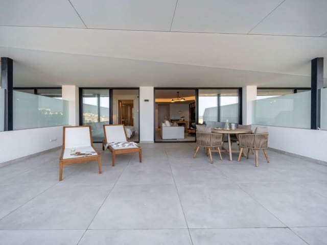 2 slaapkamer Appartement te koop in Fuengirola met zwembad - € 1.150.000 (Ref: 9183336)