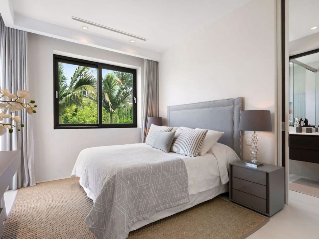 5 soverom Villa til salgs i Marbella med svømmebasseng garasje - € 5 650 000 (Ref: 9185063)