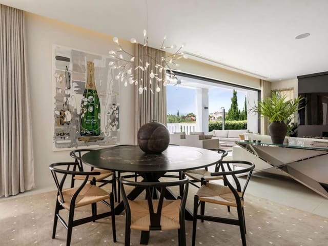 5 soverom Villa til salgs i Marbella med svømmebasseng garasje - € 5 650 000 (Ref: 9185063)