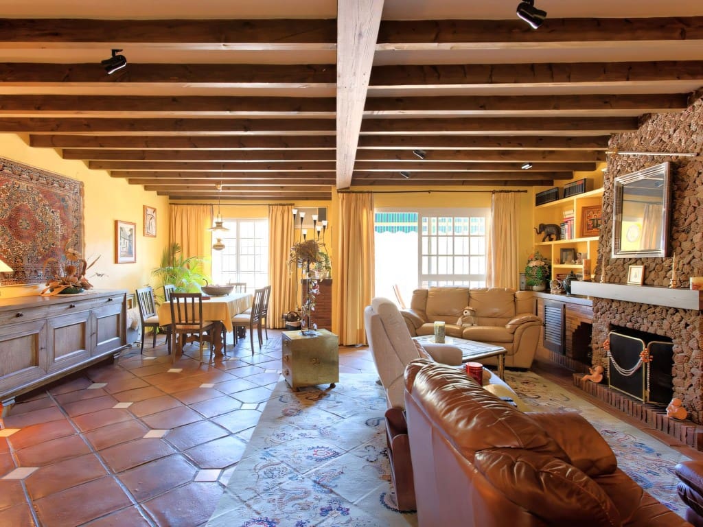 3 slaapkamer Huis te koop in Benahavis - € 375.000 (Ref: 9186698)
