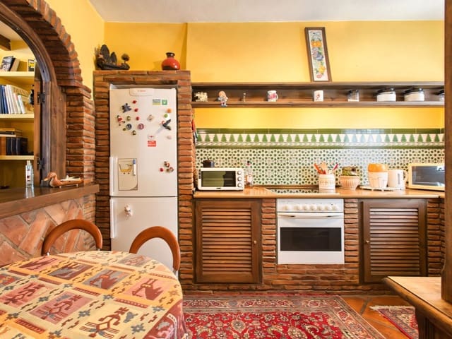 3 slaapkamer Huis te koop in Benahavís - € 375.000 (Ref: 9186698)