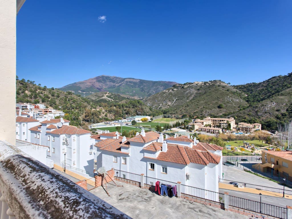 3 slaapkamer Huis te koop in Benahavis - € 375.000 (Ref: 9186698)