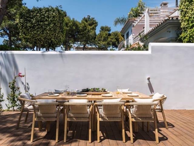 5 slaapkamer Villa te koop in Nueva Andalucia, Marbella met zwembad garage - € 2.150.000 (Ref: 9188127)