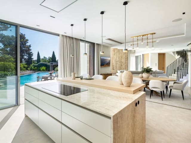 5 soveværelse Villa til salg i Nueva Andalucia, Marbella med swimmingpool - € 7.495.000 (Ref: 9188128)