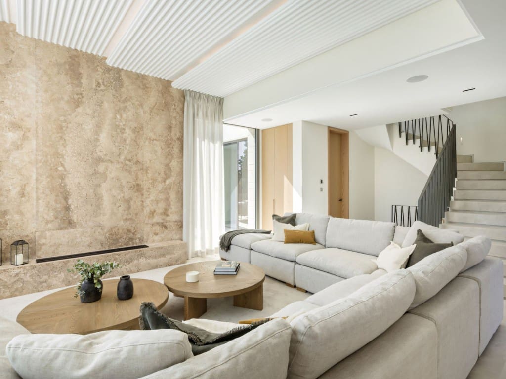 5 slaapkamer Villa te koop in Nueva Andalucia met zwembad - € 7.495.000 (Ref: 9188128)