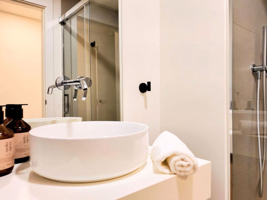 2 bedroom Apartment for sale in La Cala de Mijas with pool - € 629,999 (Ref: 9192098)