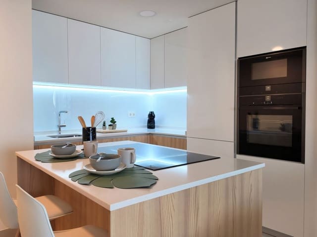 2 Zimmer Apartment zu verkaufen in La Cala de Mijas, Mijas mit Pool - 629.999 € (Ref: 9192098)