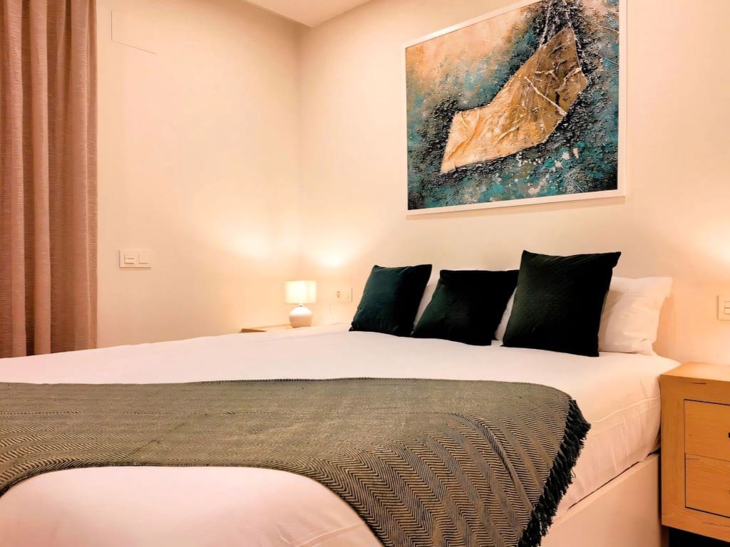 2 bedroom Apartment for sale in La Cala de Mijas with pool - € 629,999 (Ref: 9192098)