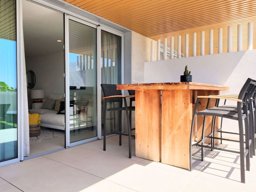 2 bedroom Apartment for sale in La Cala de Mijas with pool - € 629,999 (Ref: 9192098)