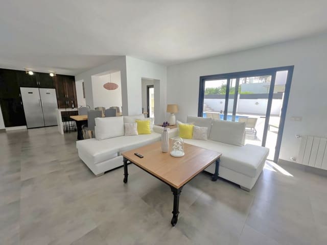 3 chambre Villa/Maison à vendre à San Pedro de Alcantara, Marbella avec piscine garage - 1 395 000 € (Ref: 9193567)