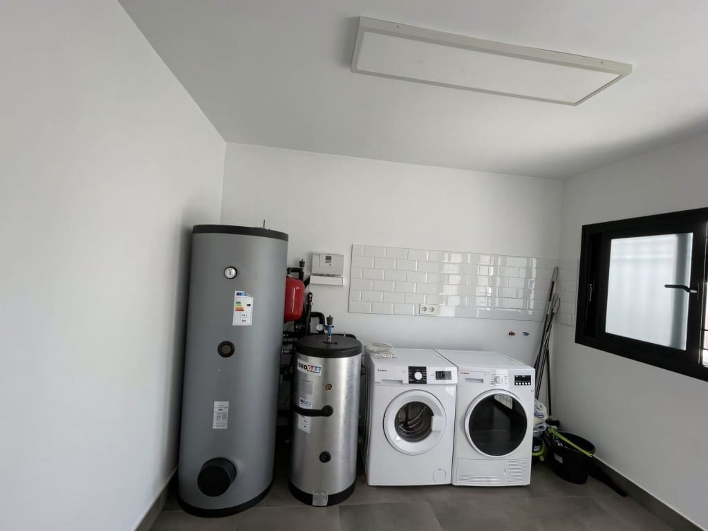 3 chambre Villa/Maison à vendre à San Pedro de Alcantara avec piscine garage - 1 395 000 € (Ref: 9193567)