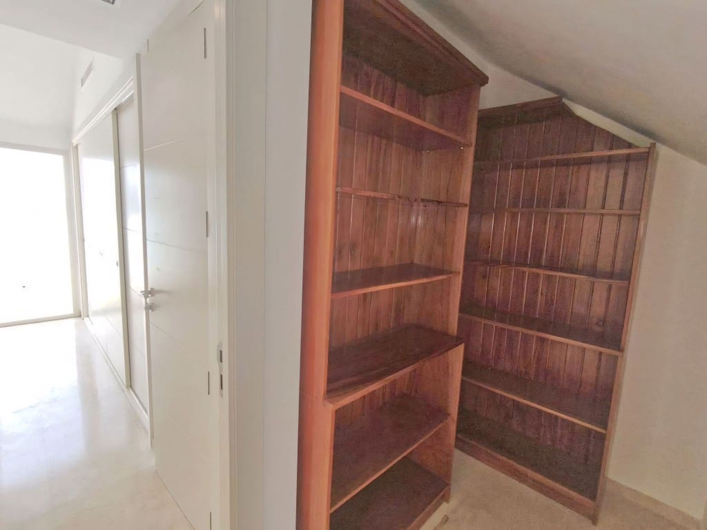 3 soveværelse Byhus til salg i La Cala de Mijas med swimmingpool garage - € 524.999 (Ref: 9195321)