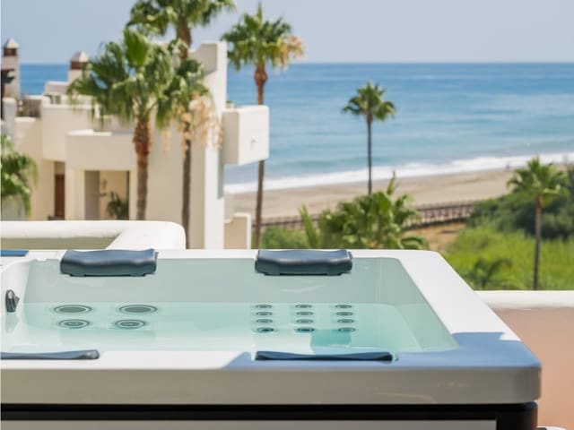 3 chambre Penthouse à vendre à New Golden Mile, Estepona avec piscine - 2 695 000 € (Ref: 9204302)