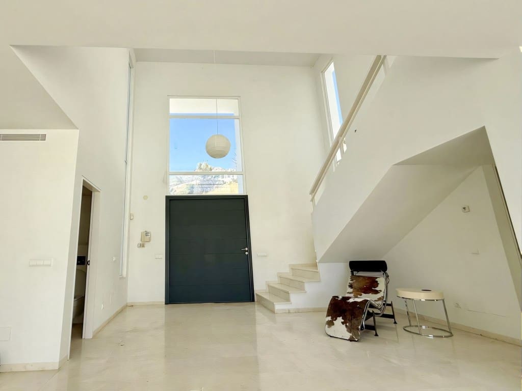 4 soveværelse Villa til salg i Valtocado med swimmingpool garage - € 1.999.000 (Ref: 9206305)