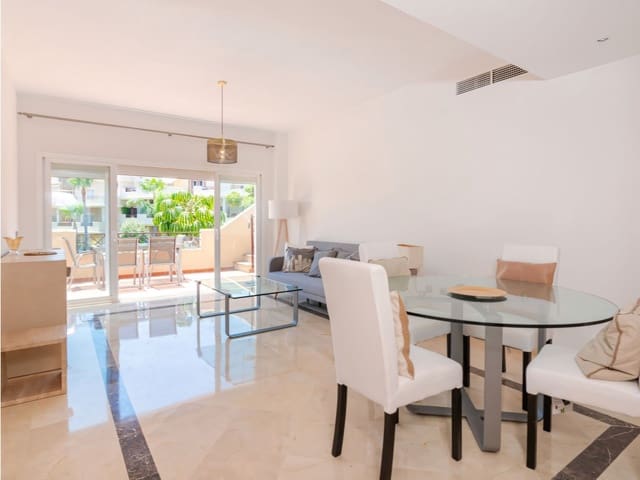 3 bedroom Penthouse for sale in Benahavís with pool - € 448,000 (Ref: 9208150)