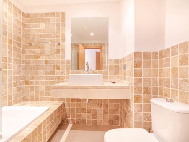 3 bedroom Penthouse for sale in Benahavís with pool - € 448,000 (Ref: 9208150)