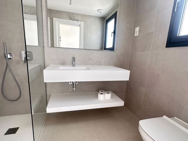 2 quarto Penthouse para venda em Mijas Costa, Mijas com piscina - 645 000 € (Ref: 9209093)