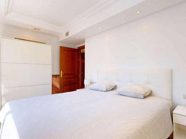 2 soverom Leilighet til salgs i New Golden Mile, Estepona med svømmebasseng - € 570 000 (Ref: 9217227)