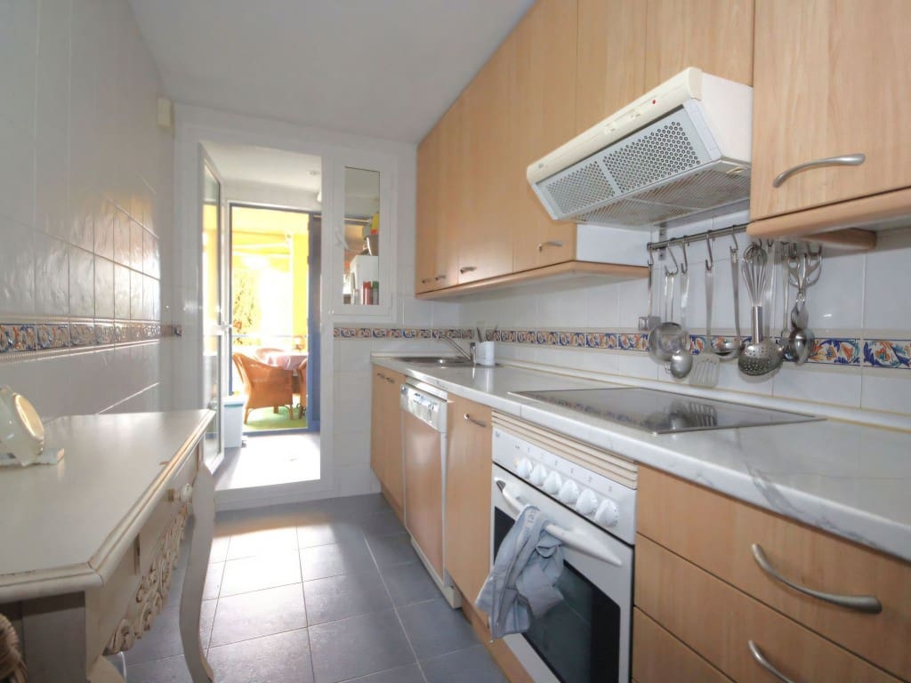 2 chambre Appartement à vendre à Los Monteros avec piscine garage - 650 000 € (Ref: 9219772)