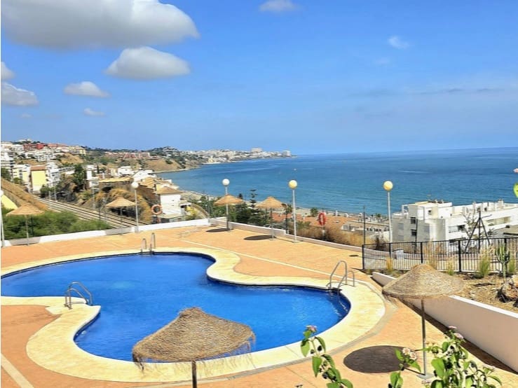 2 Zimmer Apartment zu verkaufen in Fuengirola mit Pool - 398.000 € (Ref: 9226267)