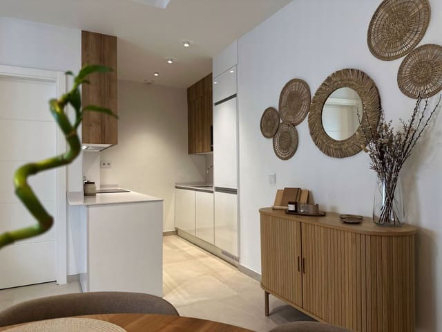 2 Zimmer Apartment zu verkaufen in Centro, Estepona mit Pool - 575.000 € (Ref: 9226269)