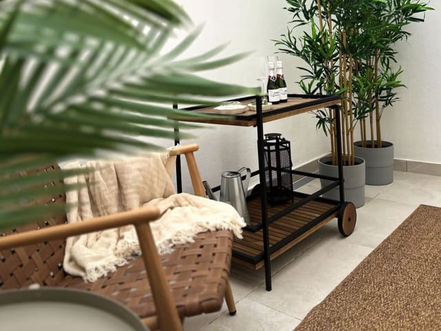 2 Zimmer Apartment zu verkaufen in Centro, Estepona mit Pool - 575.000 € (Ref: 9226269)