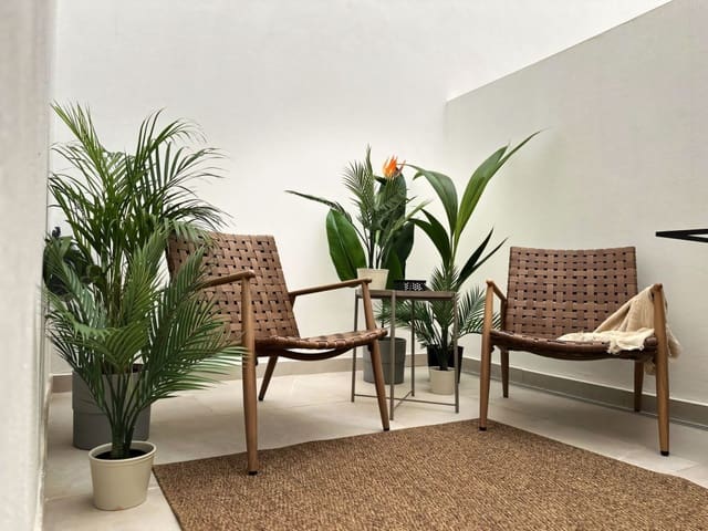 2 Zimmer Apartment zu verkaufen in Centro, Estepona mit Pool - 575.000 € (Ref: 9226269)