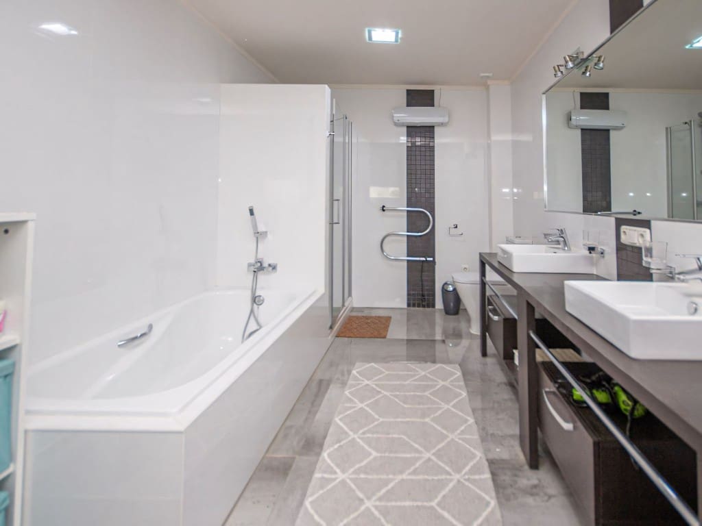 4 soverom Villa til salgs i La Mairena med svømmebasseng garasje - € 1 695 000 (Ref: 9228366)