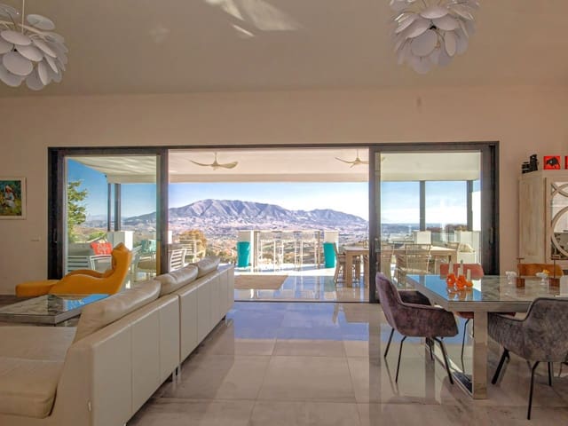 4 sypialnia Willa na sprzedaż w La Mairena, Ojen z basenem garażem - 1 695 000 € (Ref: 9228366)