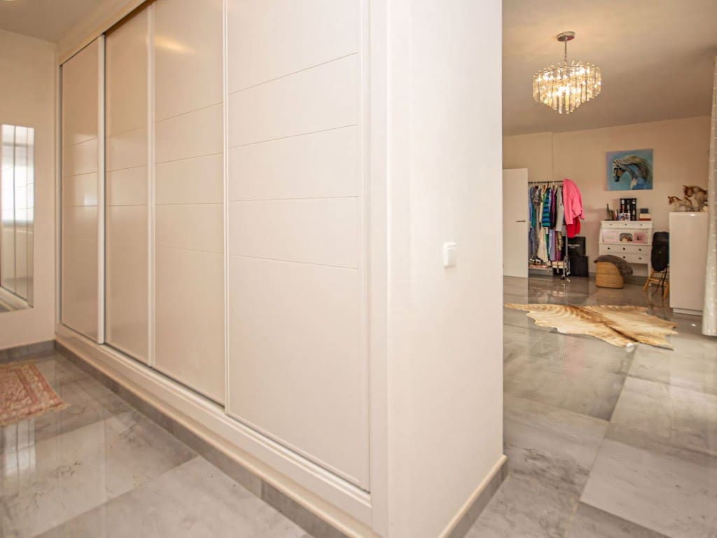 4 soverom Villa til salgs i La Mairena med svømmebasseng garasje - € 1 695 000 (Ref: 9228366)