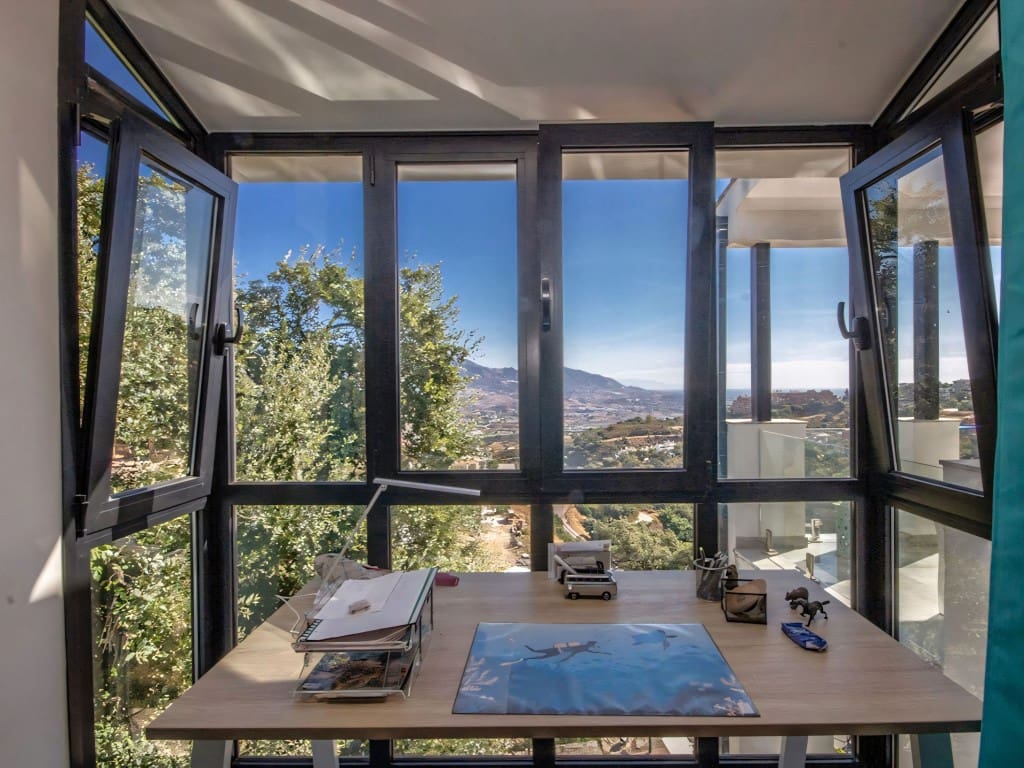 4 soverom Villa til salgs i La Mairena med svømmebasseng garasje - € 1 695 000 (Ref: 9228366)